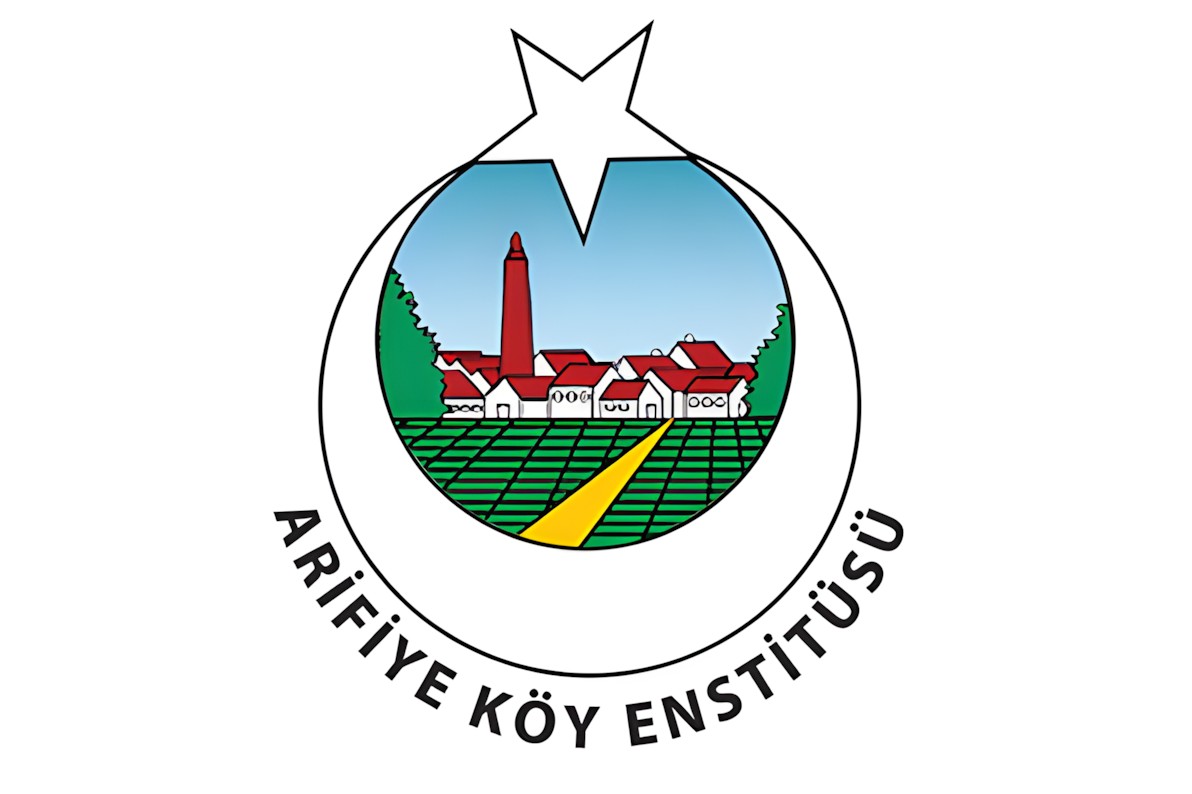 Köy Enstitüsü Resmi 4