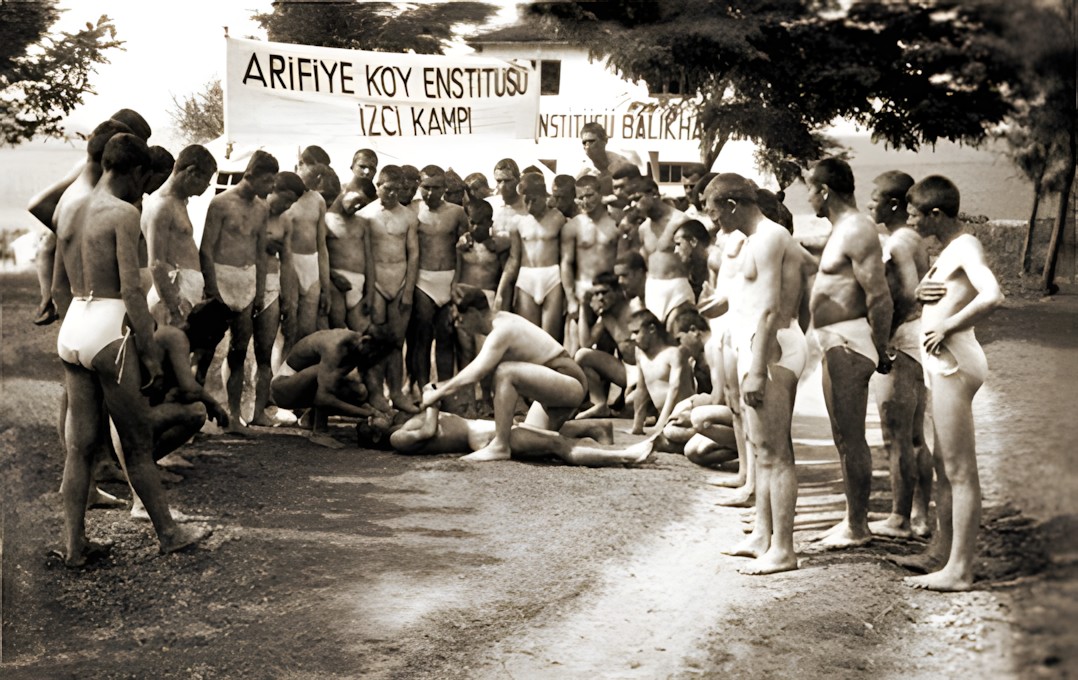 Köy Enstitüsü Resmi 8